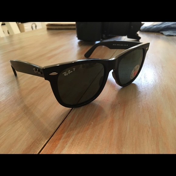 Ray Ban wayfarer, with glass polarized lenses, - Picture 7 of 7